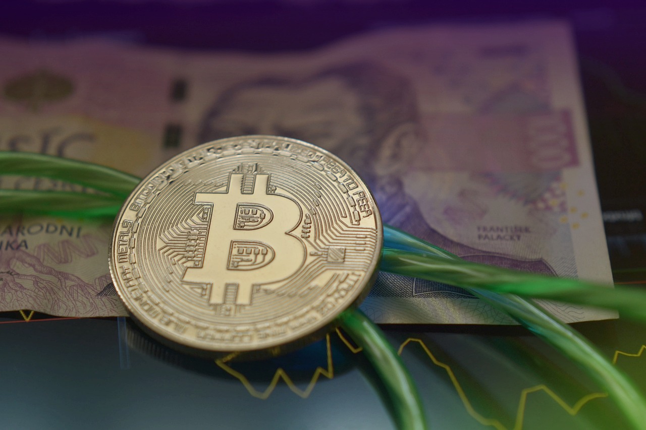 加密风投ParaFi：稳定币USDe维持强势挂钩！Ethena的TVL成长仍具空间